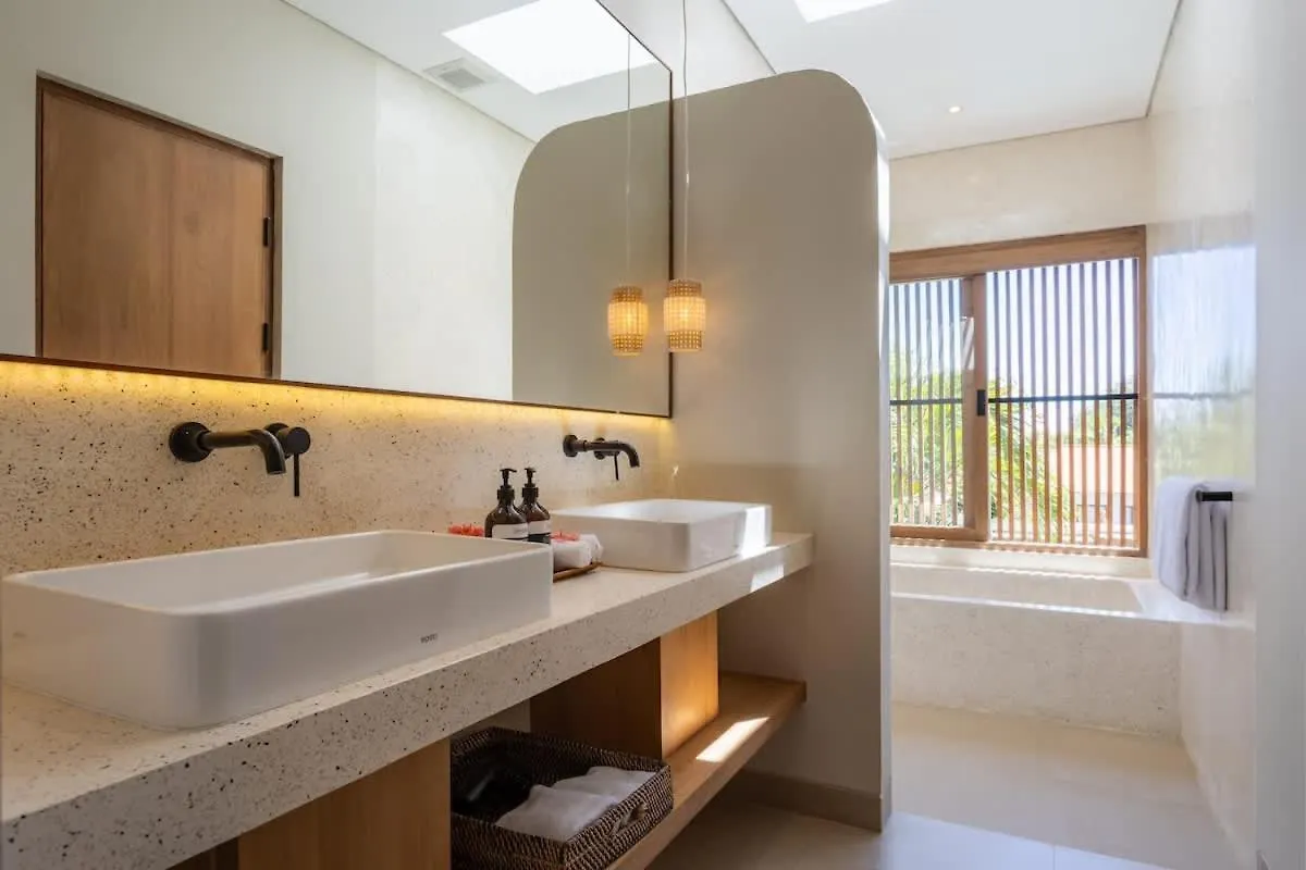 Hood Villas Bingin New 3Bdr Tropical Villa Pecatu  0*, Pecatu (Bali)