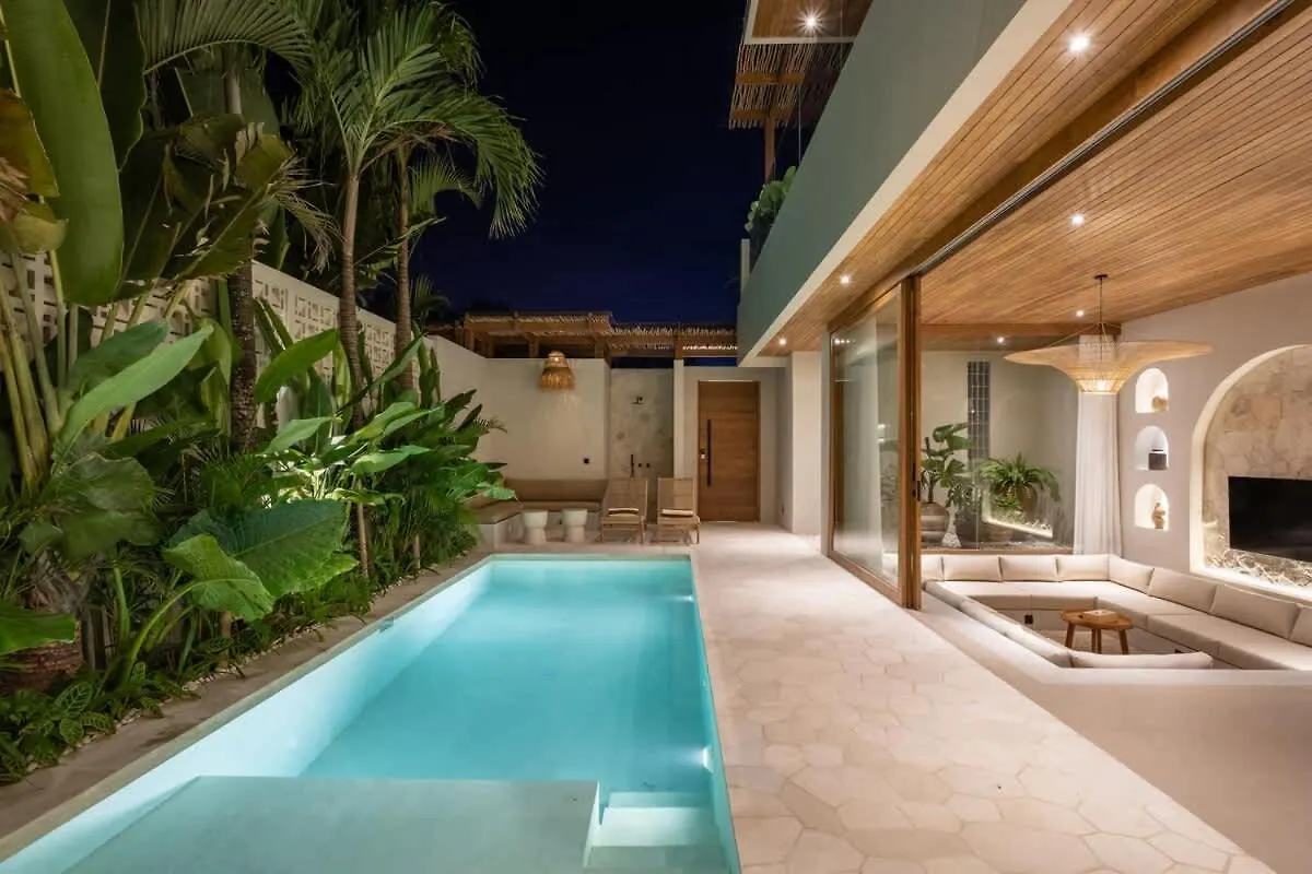 Hood Villas Bingin New 3Bdr Tropical Villa Pecatu  Holiday home