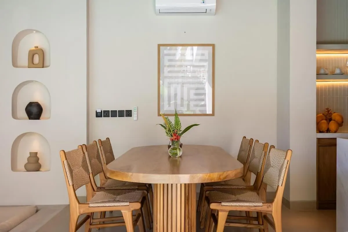 Hood Villas Bingin New 3Bdr Tropical Villa Pecatu