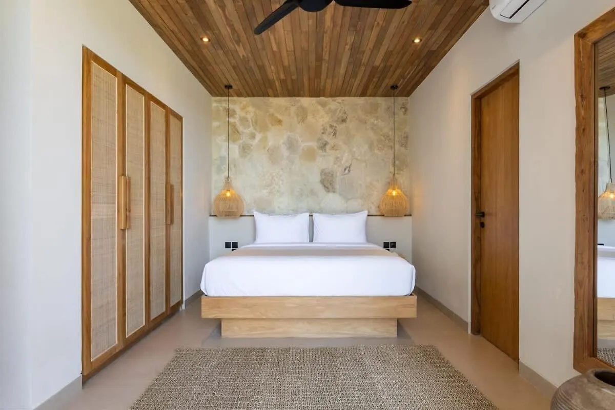Hood Villas Bingin New 3Bdr Tropical Villa Pecatu  Pecatu (Bali)